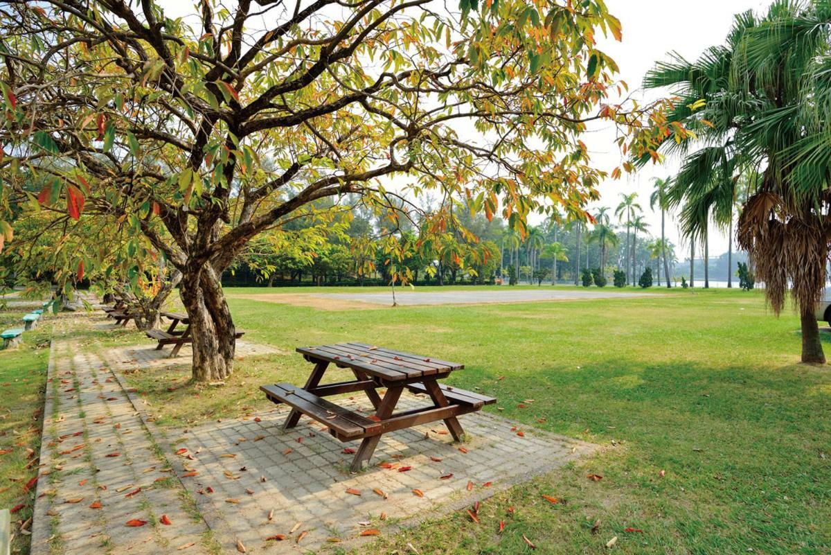 Chengching Lakefront Resort Kaohsiung Dış mekan fotoğraf